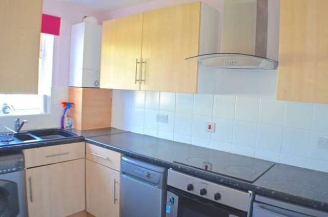  Image of 2 bedroom Flat for sale in Walnut Walk Polegate BN26 at Rowan Court Walnut Walk Polegate, BN26 5AF