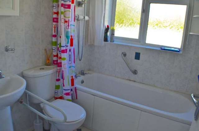  Image of 2 bedroom Flat for sale in Walnut Walk Polegate BN26 at Rowan Court Walnut Walk Polegate, BN26 5AF