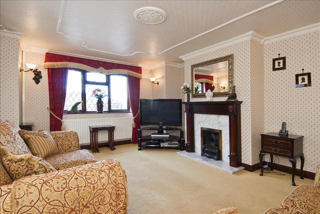  Image of 4 bedroom Detached house for sale in Runcorn Road Little Leigh Northwich CW8 at Runcorn Road Little Leigh Northwich, CW8 4RU