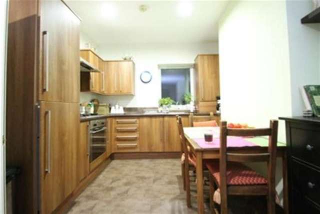  Image of 2 bedroom Flat to rent in Colfe & Hatcliffe Glebe Lewisham High Street London SE13 at London, SE6 4JF