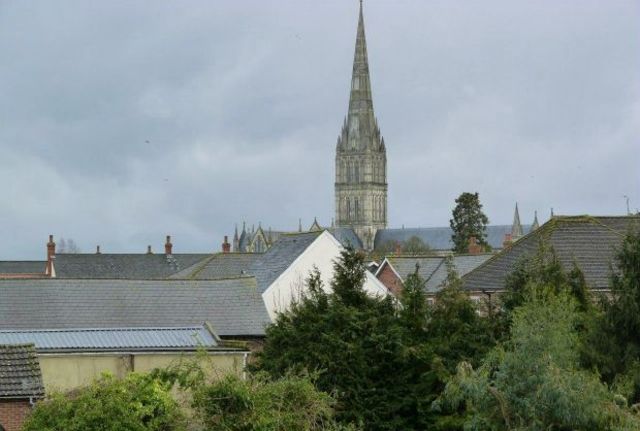  Image of 3 bedroom Flat for sale in Fisherton Street Salisbury SP2 at Salisbury, SP2 7ST