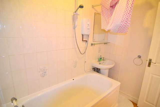  Image of 1 bedroom Flat to rent in Mitchell Close Southampton SO19 at Seafire Court Mitchell Close Southampton, SO19 7SP