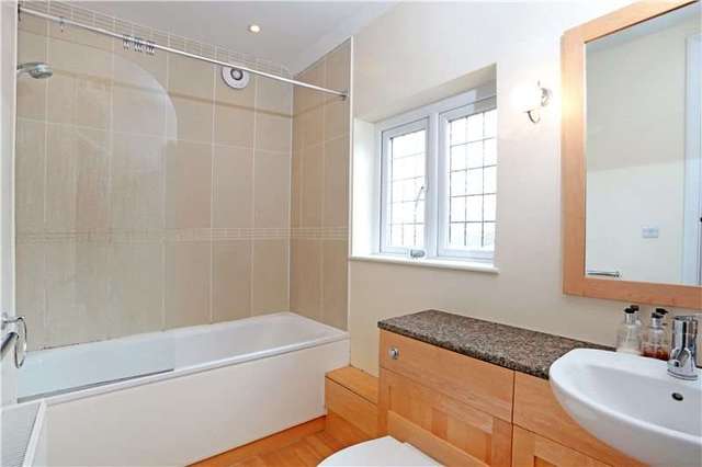  Image of 4 bedroom Detached house for sale in Searchwood Road Warlingham CR6 at Warlingham Surrey Warlingham, CR6 9BA