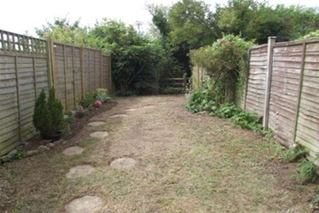  Image of 2 bedroom Terraced house to rent in Serel Drive Wells BA5 at Wells, BA5 2DQ