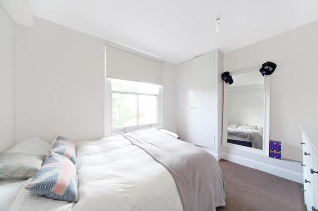  Image of 3 bedroom Flat to rent in Sevington Street London W9 at Sevington Street  London, W9 2QN