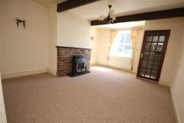  Image of 2 bedroom Cottage to rent in Shelfield Lane Rochdale OL11 at Shelfield Cottages ROCHDALE ROCHDALE, OL11 5YF