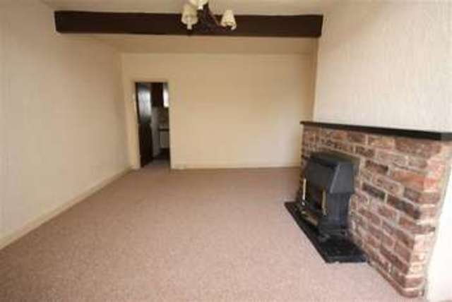  Image of 2 bedroom Cottage to rent in Shelfield Lane Rochdale OL11 at Shelfield Cottages ROCHDALE ROCHDALE, OL11 5YF