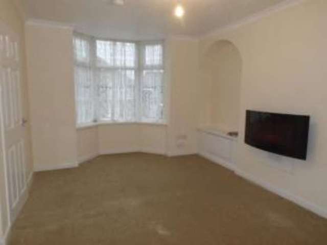  Image of 3 bedroom Semi-Detached house for sale in Somersall Street Mansfield NG19 at Mansfield Nottinghamshire Mansfield Woodhouse, NG19 6EW