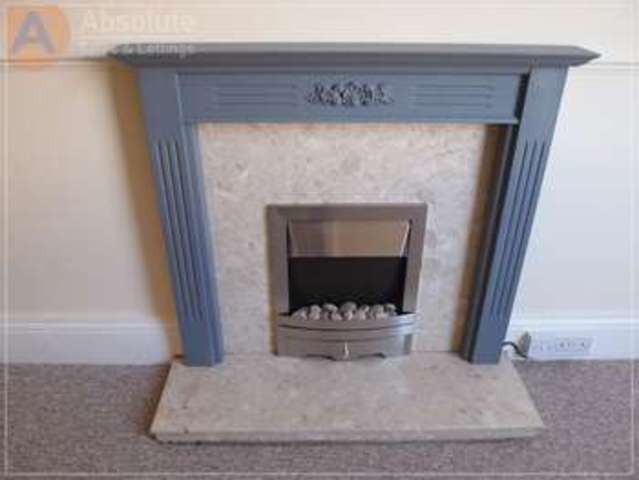  Image of 2 bedroom Flat to rent in South Street Torquay TQ2 at South Street  Torquay, TQ2 5AE