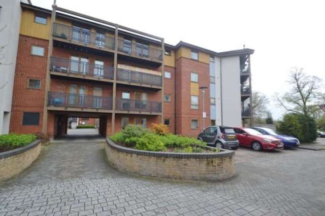  Image of 2 bedroom Apartment for sale in Harry Close Croydon CR0 at Harry Close  Croydon, CR0 2NL