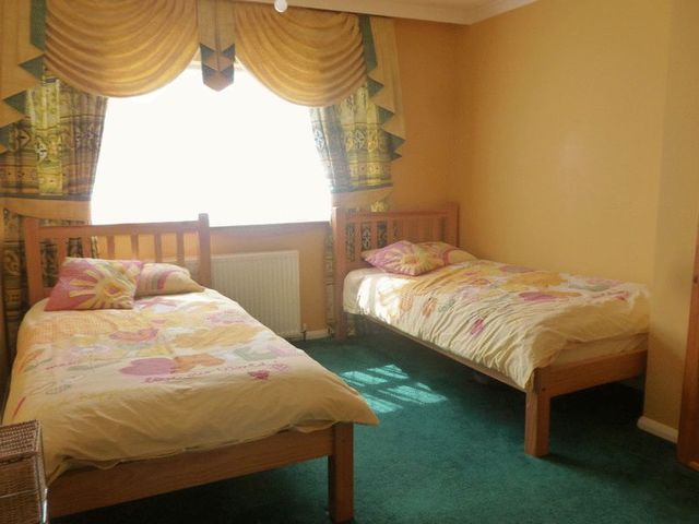  Image of 4 bedroom Detached house for sale in St. Christophers Close Dunstable LU5 at St. Christophers Close  Dunstable, LU5 4PD