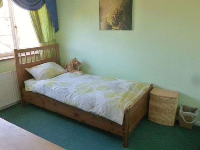  Image of 4 bedroom Detached house for sale in St. Christophers Close Dunstable LU5 at St. Christophers Close  Dunstable, LU5 4PD
