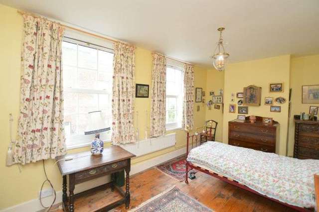  Image of 3 bedroom Terraced house for sale in West View Terrace Exeter EX4 at St Davids  Exeter, EX4 3BP