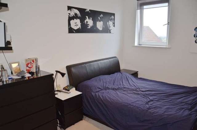  Image of 2 bedroom Flat for sale in James Weld Close Shirley Southampton SO15 at Southampton, SO15 2SW