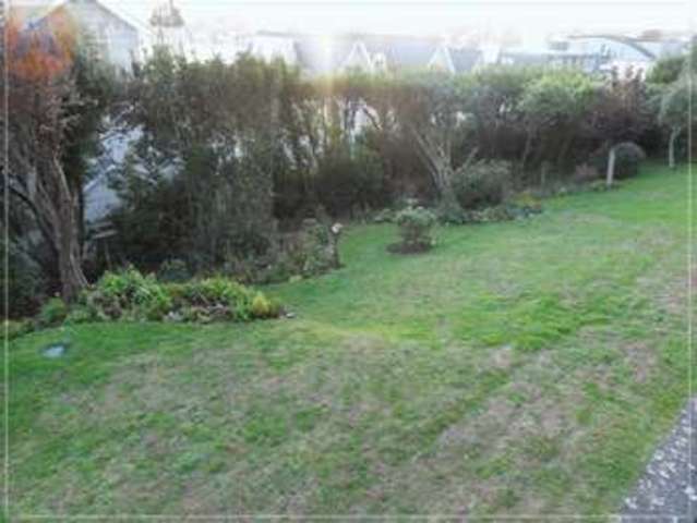  Image of 1 bedroom Flat to rent in St. Lukes Road South Torquay TQ2 at St Lukes Road South  Torquay, TQ2 5YQ