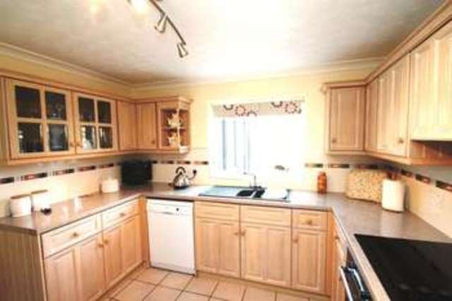  Image of 4 bedroom Detached house for sale in St. Marys Close Laddingford Maidstone ME18 at St Marys Close  Laddingford, Maidstone, ME18 6DG