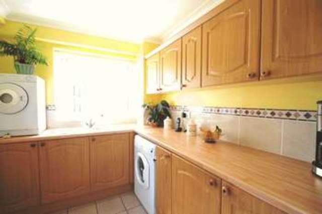  Image of 4 bedroom Detached house for sale in St. Marys Close Laddingford Maidstone ME18 at St Marys Close  Laddingford, Maidstone, ME18 6DG
