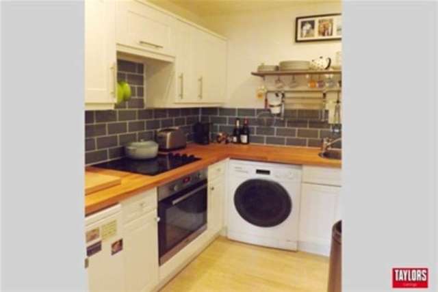  Image of 2 bedroom Flat to rent in St. Thomas Street Oxford OX1 at Oxford, OX1 1JR