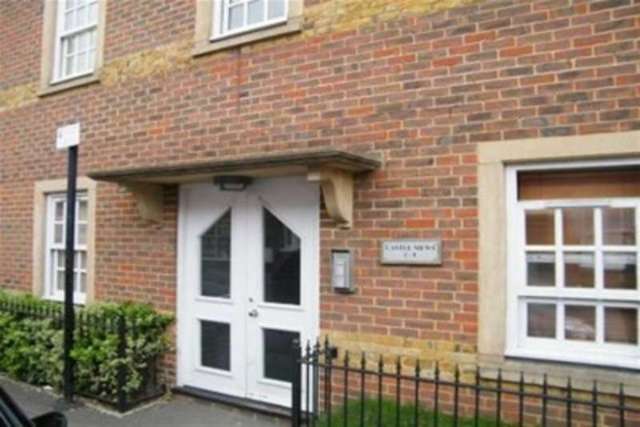  Image of 2 bedroom Flat to rent in St. Thomas Street Oxford OX1 at Oxford, OX1 1JR