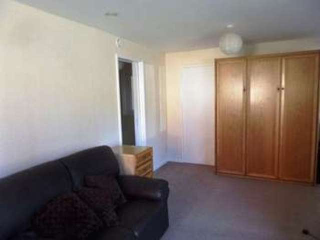  Image of Flat for sale in Station Approach Coulsdon North Coulsdon CR5 at Station Approach Coulsdon North COULSDON, CR5 2NT