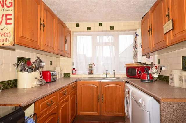  Image of 3 bedroom Terraced house for sale in Swingate Lane London SE18 at Plumstead London Plumstead, SE18 2HJ