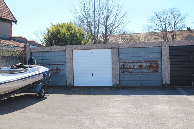  Image of 2 bedroom Flat for sale in Sycamore Avenue Filey YO14 at Sycamore Avenue  Filey, YO14 9NU