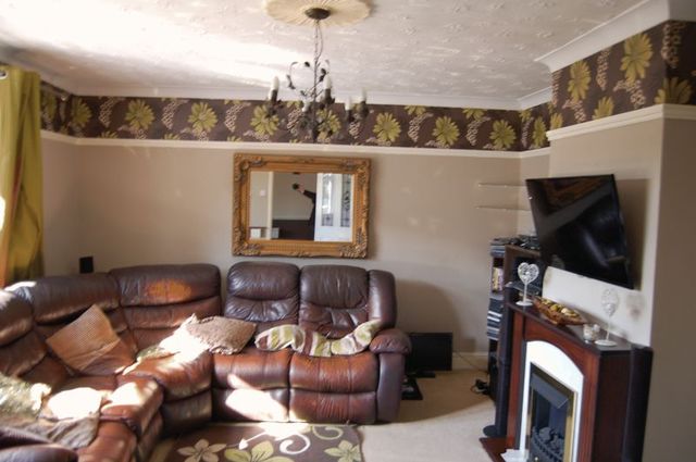  Image of 3 bedroom Terraced house for sale in Tamar Drive Aveley South Ockendon RM15 at Tamar Drive  Aveley, RM15 4NB