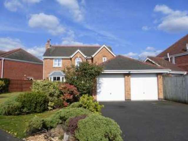  Image of 4 bedroom Detached house for sale in The Green Hesketh Bank Preston PR4 at The Green Hesketh Bank Preston, PR4 6SB