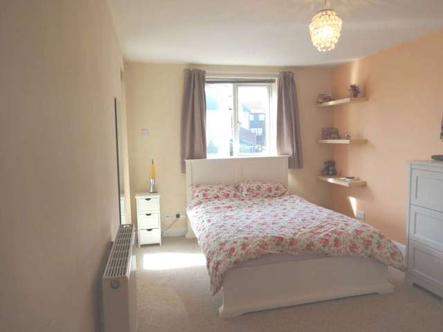  Image of 2 bedroom Flat for sale in The Piazza Eastbourne BN23 at The Piazza  Eastbourne, BN23 5TG