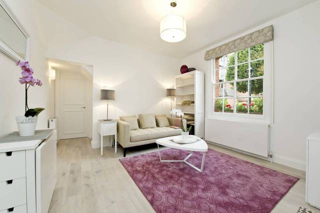  Image of 1 bedroom Property to rent in The Porticos Kings Road London SW3 at The Porticos  374 Kings Road, SW3 5UW
