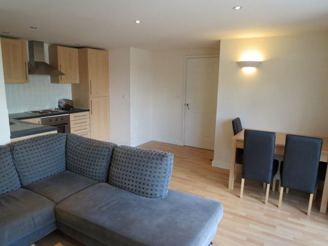  Image of 2 bedroom Apartment to rent in Wilton Place Salford M3 at Wilton Place  Salford, M3 6FT