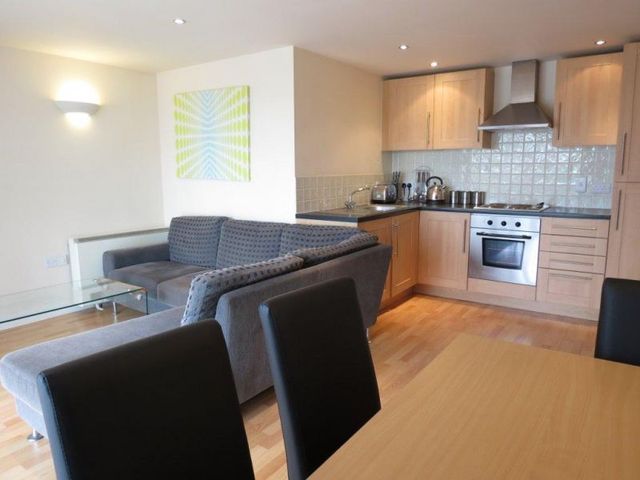  Image of 2 bedroom Apartment to rent in Wilton Place Salford M3 at Wilton Place  Salford, M3 6FT