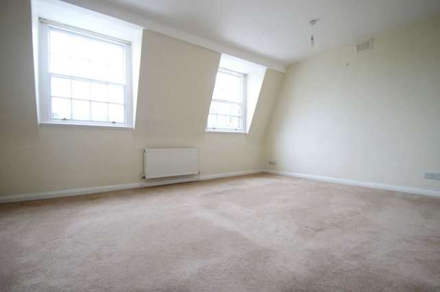  Image of House Share to rent in Trinity Church Square London SE1 at Trinity Church Square  London, SE1 4HU