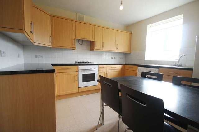  Image of House Share to rent in Trinity Church Square London SE1 at Trinity Church Square  London, SE1 4HU