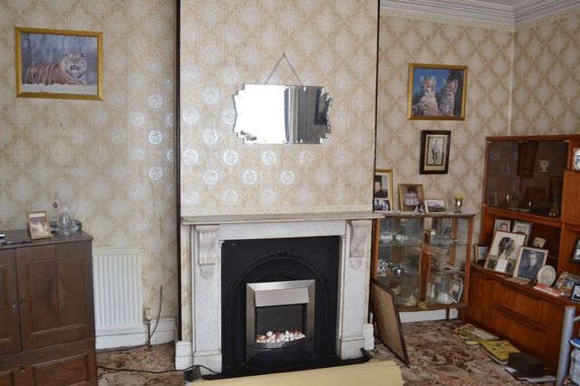  Image of 3 bedroom Semi-Detached house for sale in Trinity Street Gainsborough DN21 at Trinity Street  Gainsborough, DN21 1JF