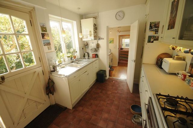  Image of 3 bedroom Semi-Detached house for sale in Meadow Walk Walton on the Hill Tadworth KT20 at Meadow Walk Walton on the Hill Tadworth, KT20 7UF