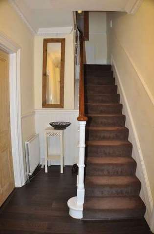  Image of 4 bedroom Detached house for sale in Walton Road West Molesey KT8 at Walton Road  West Molesey, KT8 2HY