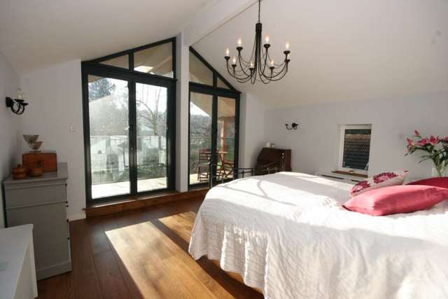  Image of 5 bedroom Detached house to rent in Wellhouse Road Beech Alton GU34 at Wellhouse Road Beech Alton, GU34 4AQ