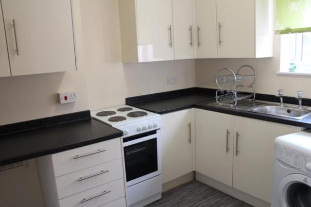  Image of 3 bedroom Flat to rent in Wellingborough Road Rushden NN10 at Rushden Northants Northants, NN10 9TE