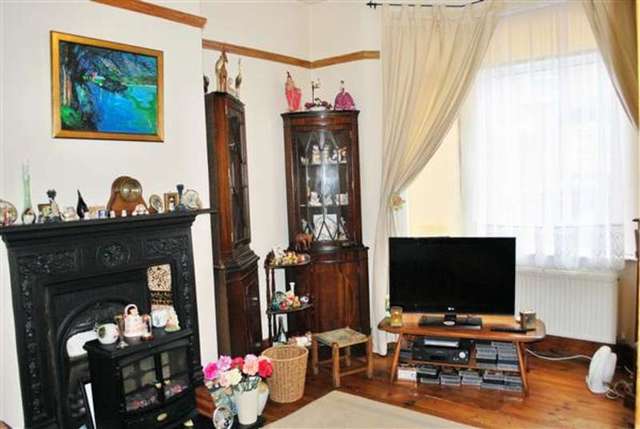  Image of 2 bedroom Terraced house for sale in West Grove Woodford Green IG8 at Woodford, IG8 7NW