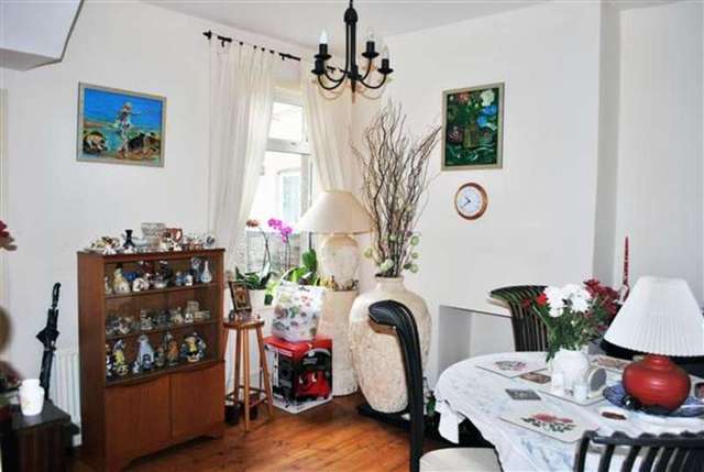  Image of 2 bedroom Terraced house for sale in West Grove Woodford Green IG8 at Woodford, IG8 7NW