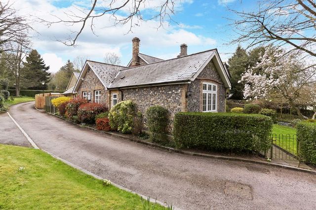  Image of 2 bedroom Semi-Detached house for sale in Westmill Buntingford SG9 at Westmill Buntingford, SG9 9LL