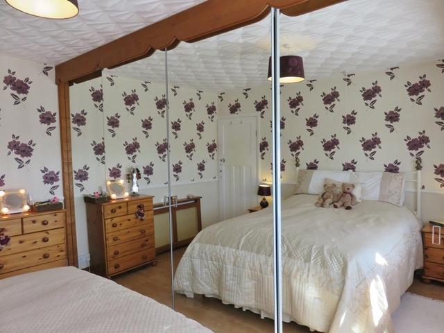  Image of 3 bedroom Detached house for sale in Willerby Road Hull HU5 at HULL, HU5 5JN