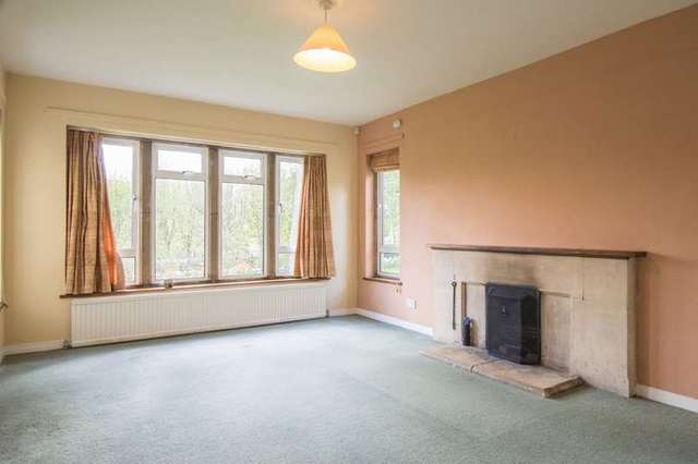  Image of 4 bedroom Detached house to rent in Withington Cheltenham GL54 at Cheltenham GL54 4BG Cheltenham Gloucestershire, GL54 4BG