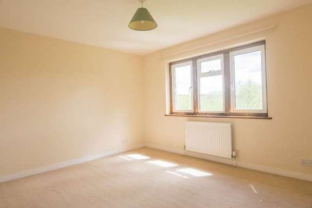  Image of 4 bedroom Detached house to rent in Withington Cheltenham GL54 at Cheltenham GL54 4BG Cheltenham Gloucestershire, GL54 4BG