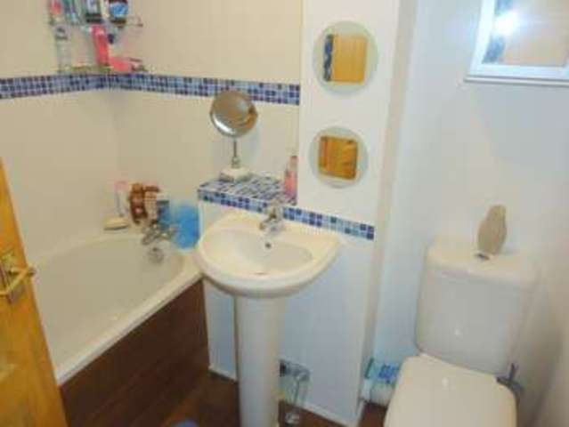  Image of 2 bedroom Flat for sale in Milton Dene Hemel Hempstead HP2 at Milton Dene  Hemel Hempstead, HP2 7PP