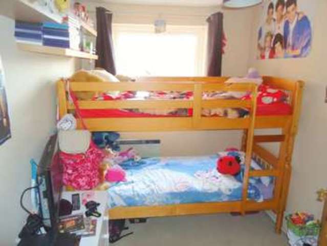  Image of 2 bedroom Flat for sale in Milton Dene Hemel Hempstead HP2 at Milton Dene  Hemel Hempstead, HP2 7PP