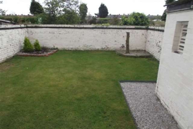  Image of 3 bedroom Terraced house to rent in Worcester Drive Liverpool L13 at Liverpool, L13 9AX