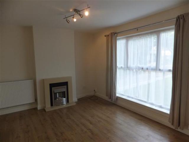  Image of 1 bedroom Apartment to rent in Wychwood Crescent Sheldon Birmingham B26 at Sheldon, B26 1LY