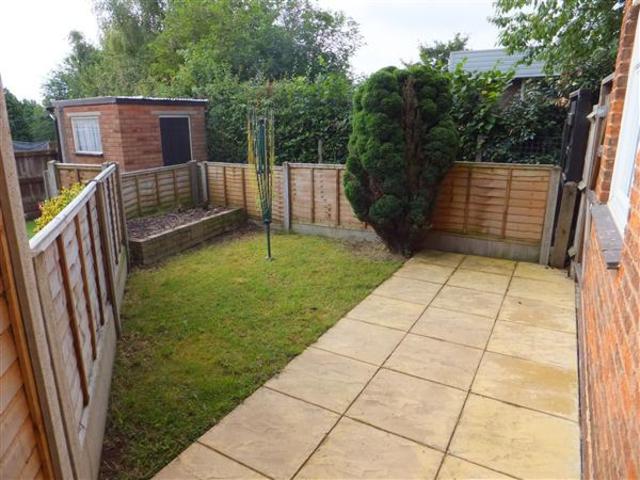  Image of 1 bedroom Apartment to rent in Wychwood Crescent Sheldon Birmingham B26 at Sheldon, B26 1LY